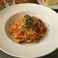 リストランテ ラ チャウ - サルシッチャとモッツァレラチーズ、フレッシュバジルのトマトソーススパゲッティ