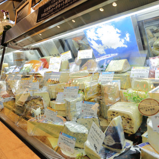 直輸入のハム＆チーズ