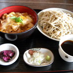 蕎麦処 よし竹 - 親子丼とせいろのセット