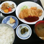 あほだら亭 - 鉄壁のあほだら定食１番、とんかつです。