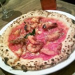 Tempters Pizza+Bar - 海老は殻ごと香ばしいマリナーラ
