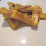 ネパール民族料理 アーガン - お通し？（ムラコ・アチャール）