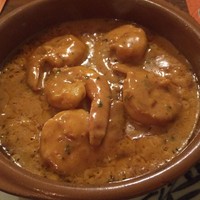 sangria 青山店 - 天然ブラウン海老のカタラン風 1,650円。同店きっての名物の一つ。非常に濃厚なソースと、生でも食べれる天然ブラウン海老の美味しさの組み合わせが素晴らしいです(●･ω･)/