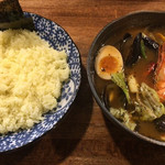 海の恵みシーフードカレー ¥1,030 ＋ 真辛 ¥50