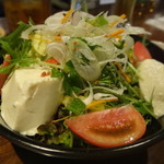 Yuushoku Dainingu Kyoubashi Masshimo - 豆腐のサラダ