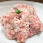 ホルモン焼幸永 - 2016.7 豚骨タタキ（980円）