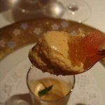 マキシム・ド・パリ - アミューズのアップ