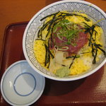 和食さと - まぐろたたき丼（６１９円）