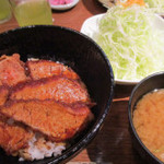 名古屋名物 みそかつ 矢場とん - 味噌ヒレかつ丼