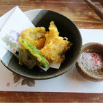 梟亭 - 地鶏と鱧の天ぷら