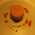 レストラン リューズ - 島根産バイ貝のコンフィとフヌイユのサラダ 胡瓜のクーリをあしらいに