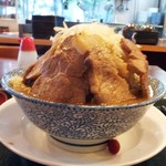 ジャンキーモンキーJr. - 上肉ましラーメン（野菜マシマシ背脂普通）￥1000