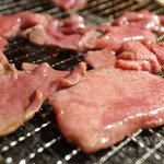 焼肉 たんか - 焼くべし焼くべし！