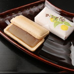 福菱 Kagerou Cafe - 創業昭和八年より販売しております紀州銘菓『柚もなか』
