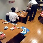 飛来 - 家庭料理 飛来 ＠中板橋 店内 掘り炬燵式のカウンター席とテーブル席