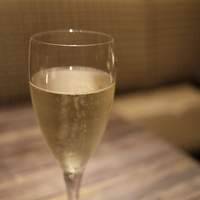 grigio la tavola - 