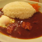 炭火焼肉たむらのお肉が入ったカレー屋さん - カレー