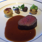 ぬーじ - 真空低温調理の黒毛和牛のフィレ肉