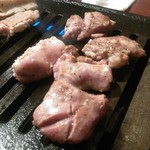 Yakiniku Teburu Santama - 