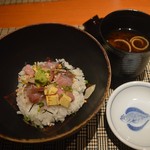 魚菜 基 - バラちらしと味噌汁 2016年6月：7,000円のコース