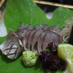 美加登家 - 背ごし