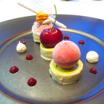 La Chevre d’Or - ☆The Cherry,
      ☆Trolley of sweets.