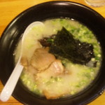 らーめん 豚食 - 白豚骨ラーメン