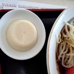 中一素食店 - 杏仁豆腐