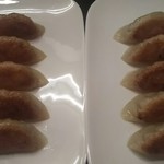 菜香餃子房 - 焼餃子(皮も餡も全て手作り)