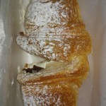 三日月屋 東比恵店 - あずき生&クリーム ￥350