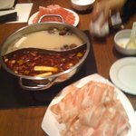 火鍋 小肥羊 - ラム肉 と 鶏肉