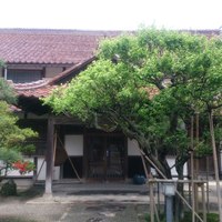 有隣荘 - 有隣荘。正面から