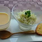 カフェベビーティアーズ - 前菜　コーンスープ　コールスロー　