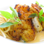 Les Remparts - Spaghetti pasta with grilled shrimps,tomato and basil.