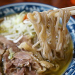 手打ち大石田そば　きよ - 冷たい鳥そばだけは、つなぎが入るとのこと。温かい鳥そばは、十割を使う。