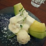 緑のイスキア - 庄内砂丘のまるごとメロンとズッパイングレーゼ／平成28年7月