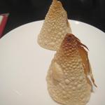 チャミヤラキッチン - お通し（パパド）