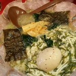 壱発ラーメン - 20160717 メカトロチャーシュー麺＋玉子