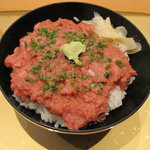 鮨 からく - 中落ち丼￥1,000