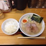 ラーメンくらわんか - チョイこってり塩ラーメン