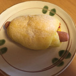Hanaya - ウインナー野菜パン