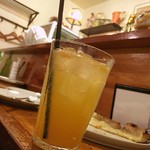 アッツケ ピッツァ - 2016.6　自家製サングリアソーダ