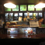 53988326 - 店内のカウンター席