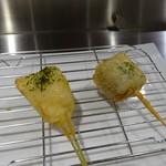 串揚げ 串の実 - 「ホタテ」と「錦牛」