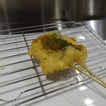 串揚げ 串の実 - 「ハモの梅肉ソース」