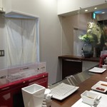 串揚げ 串の実 - カウンターから右の様子