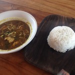 Two Dragons - チキンカリー