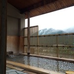 Sasara - 大浴場の露天風呂。