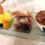 Taormina Sicilian Cuisine - デザート溶け気味