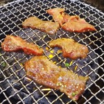 焼肉 うしや - カルビ